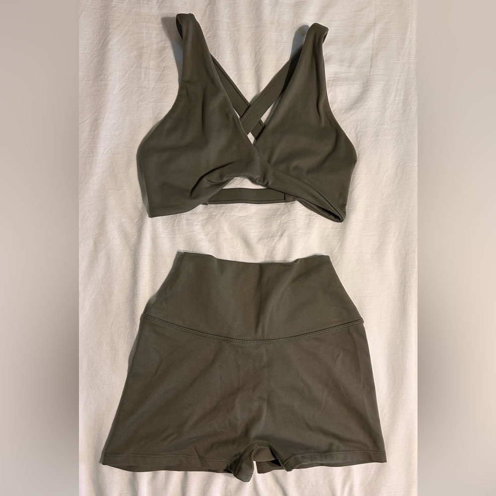 CSB Activewear Serenity Set Size Small
